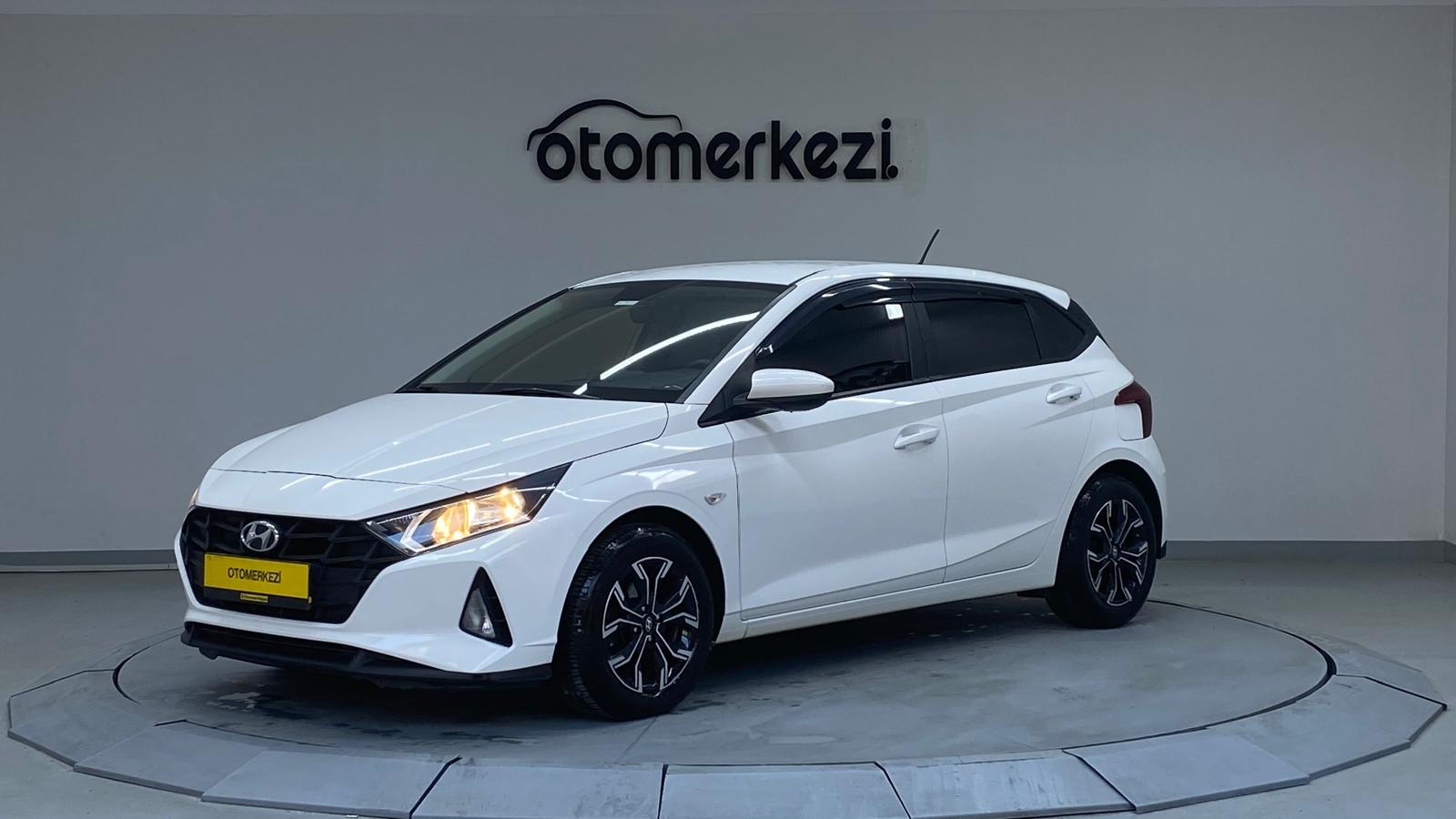 2022 HYUNDAI HYUNDAI i20